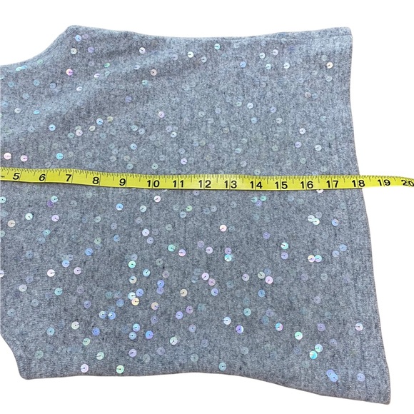 J. Crew embellished Sequin Cute Sweater Gray Sleeveless Sleeveless  XS - Picture 7 of 7